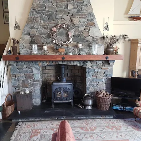 Ros Landhaus Carlingford